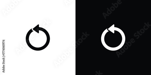 Black and White Images Displaying Round Arrows, Showing Rotation or Refresh Concepts