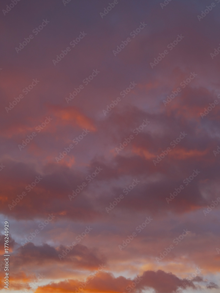 Obraz premium Colourful sunset clouds summer time