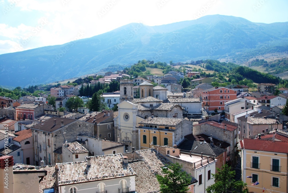 Naklejka premium Overlooking the Italian village of Palena nestled in the mountains of the Abruzzi region. Italy