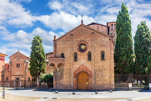 Wallpaper Mural Stunning brick architecture of S. Stefano Basilica in Piazza Santo Stefano, Bologna. The serene square offers a peaceful retreat surrounded by trees and historical charm. Torontodigital.ca
