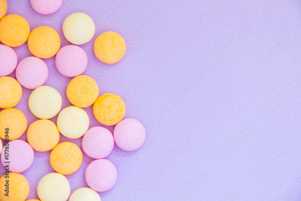 Obraz premium Candy on the colorful background