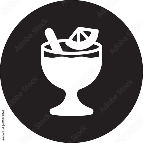 Cocktail glyph icon