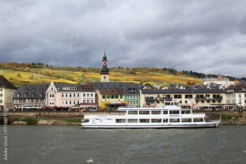 Stadtansicht von Rüdesheim am Rhein.