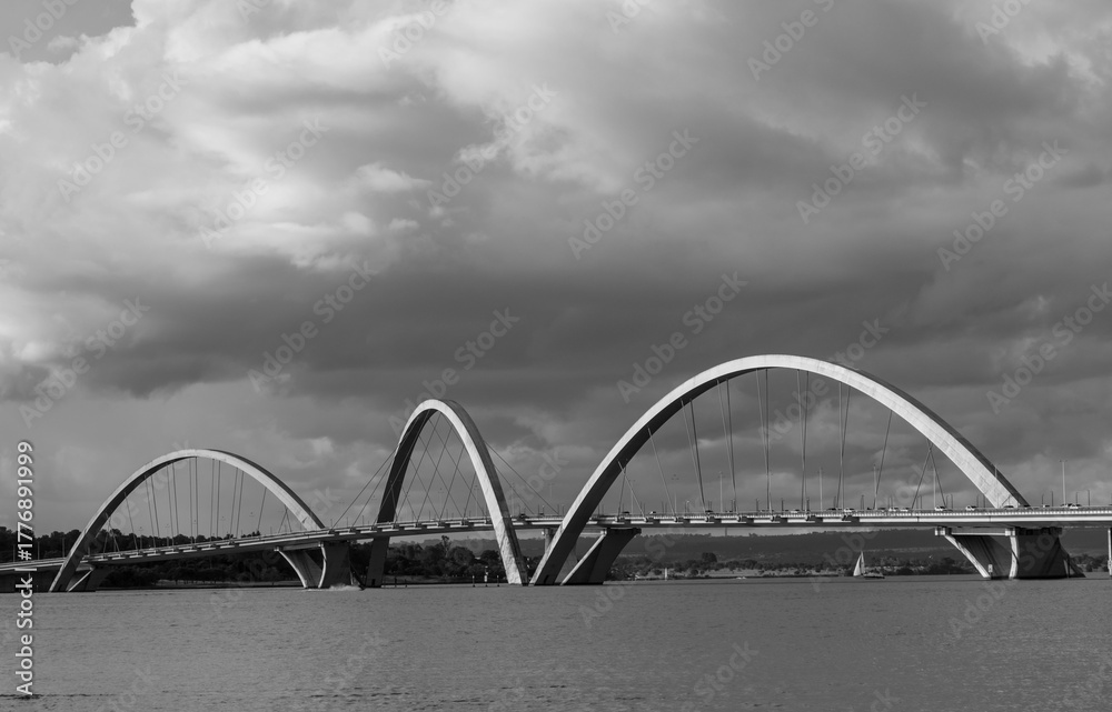 Fototapeta premium JK bridge in Brasilia in black and white