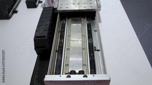 high quality and precision linear ball bearing guide of machine for industrial work