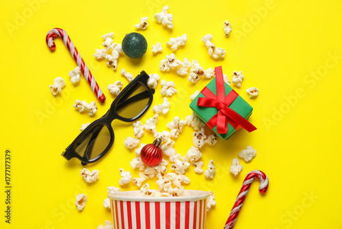 Bucket of popcorn, gift, 3D...
