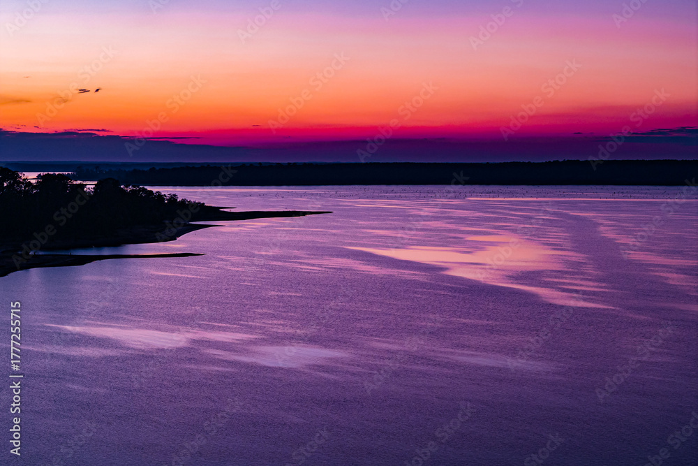 Obraz premium Drone view of Sam Rayburn sunset 4