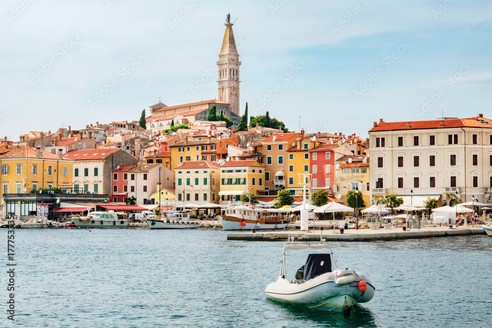 Fototapeta premium Skyline von Rovinj / Kroatien
