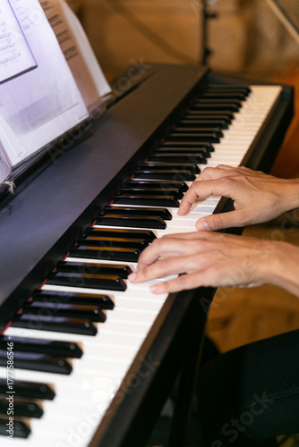 Foto piano, música, teclado, mano, músico, instrumento, clave, pianista, musical, ded