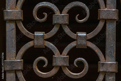 Volutes de fer ancien