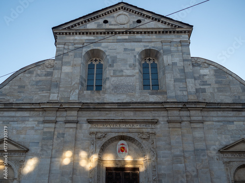 Fototapeta Naklejka Na Ścianę i Meble -  Italy, Turin, Orta san giuli lake and small village; landscape, city, street food, drink, 
