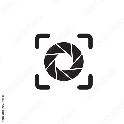 Computer vision camera focus/shutter icon vector 