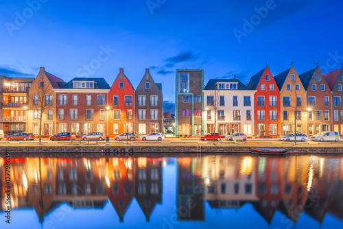 Foto Amersfoort, Netherlands cityscape in the Vathorst District 879