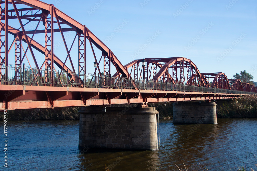 Fototapeta premium El Puente de Hierro de Talavera de la Reina,