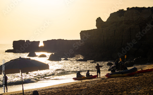 Bizarre Gesteine in der Algarve