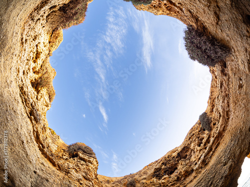 Höhle in der Algarve