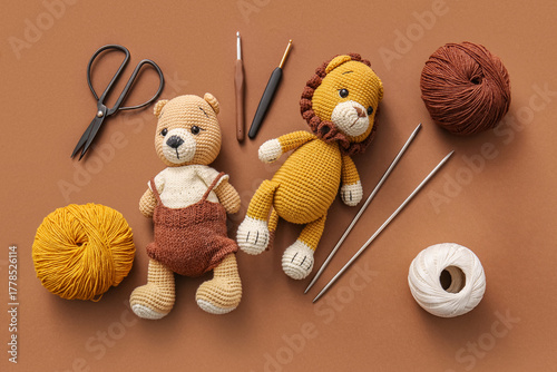 Knitted toys with yarn and ...