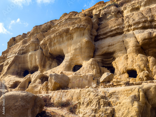 Fototapeta Naklejka Na Ścianę i Meble -  the caves at Matala Beach on the Greek island of Crete