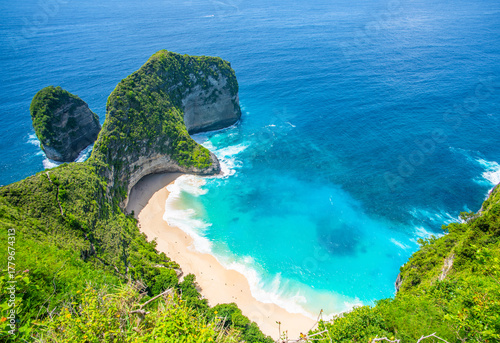 Kelingking Beach in Nusa Penida Island, Bali, Indonesia