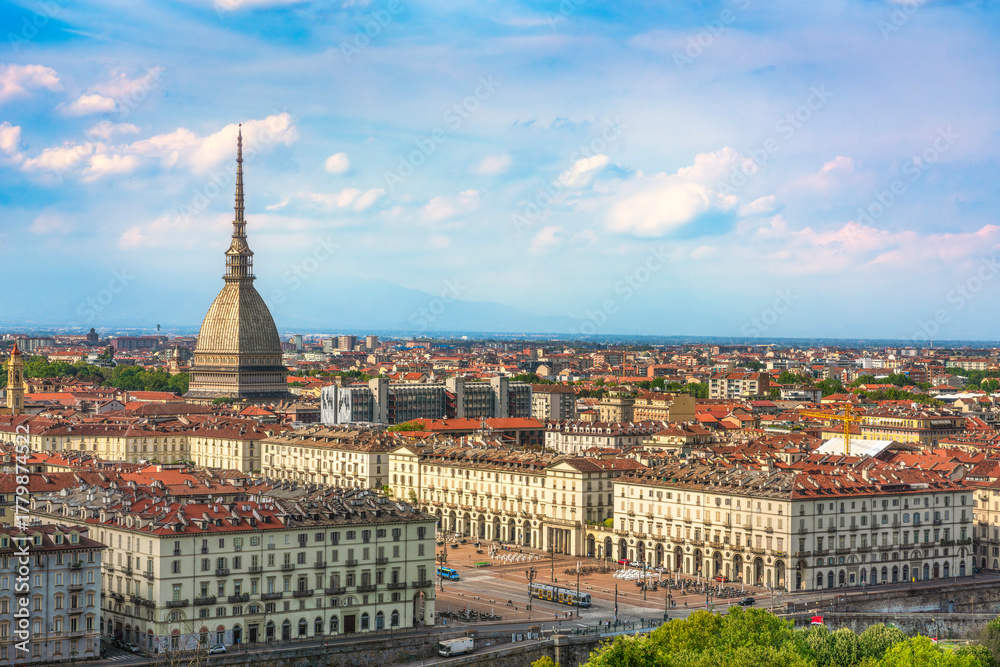 Obraz premium Turin Panorama with Mole Antonelliana from Monte dei Cappuccini