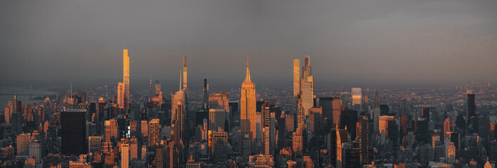Wandcirkels Empire State Building Manhattan skyline met Empire State  © Adam Rhodes