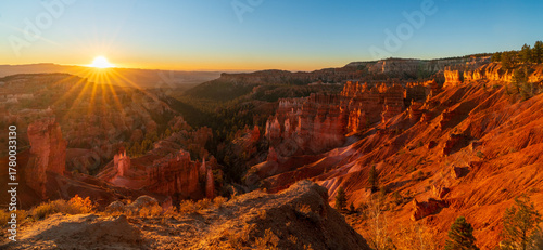 Sunrise in Bryce Canyon National Park, UT