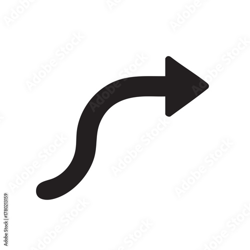A simple black curved arrow pointing to the right isolated on white