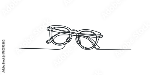 Continuous Line Drawing of Eyeglasses