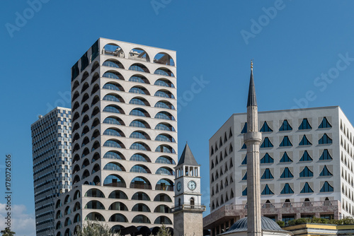 Wallpaper Mural Moderne Türme und historischer Uhrturm am Skanderbeg-Platz, Tirana, Albanien Torontodigital.ca