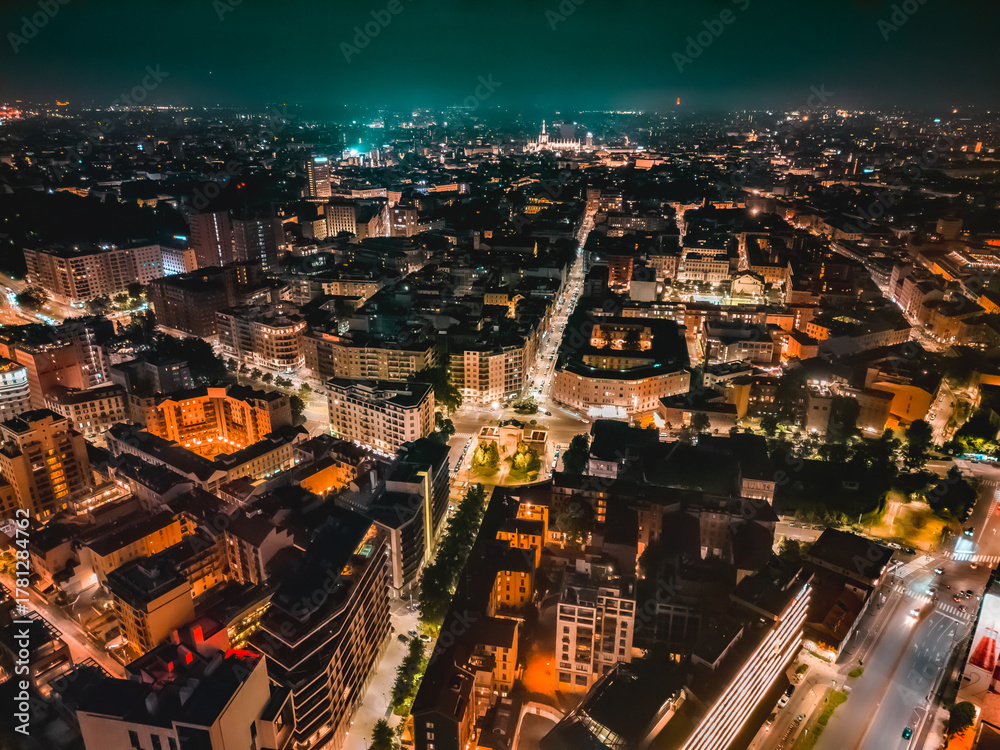 Obraz premium Aerial night view of Milan cityscape Italy