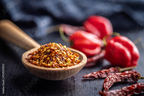Fotografie Red chili peppers flakes