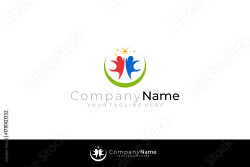 logo of two small children reaching for their dream star