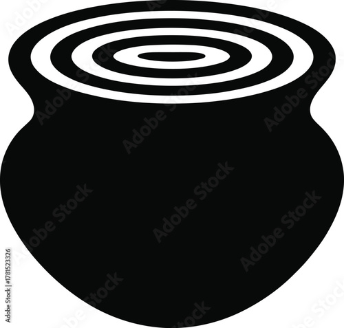 Black pot with water ripples and a distinctive silhouette design