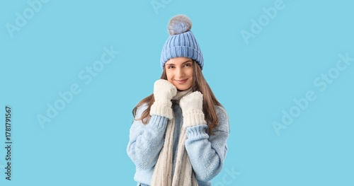 Beautiful young woman in st...