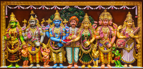 Statue of Hindu gods, Lord Vishnu Marriage, Marriage event art statue, Vishnu, Brahma, Shiva, Ganesha, Hanuman, Muruga, Parvathi , saraswati, Lakshmi, Hindu Temple art Colour ful