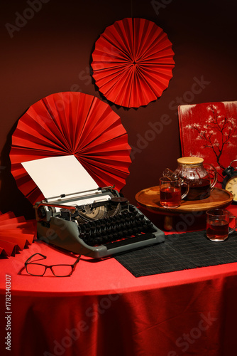 Vintage typewriter, tray, t...