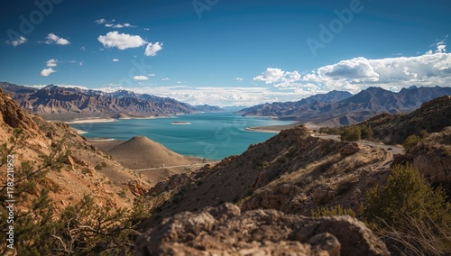 Lake Mead Reservoir viewpoint, showcasing seasonal change