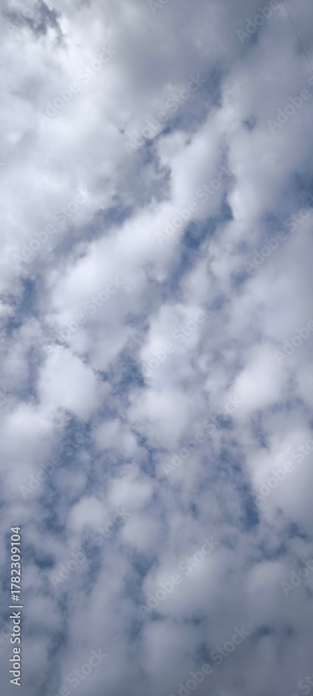 Obraz premium Clouds for a natural background. Nature.