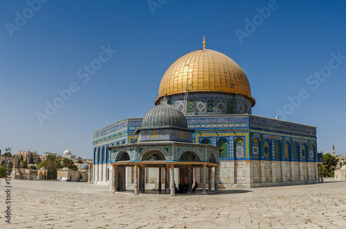 Wallpaper Mural Panoramic view on Dome on the Rock - famous mosque in Jerusalem, Israel. Torontodigital.ca