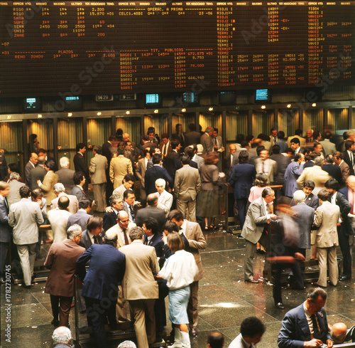 Argentina, Buenos Aires, interior of the old stock exchange with its stockbrokers, year 2000