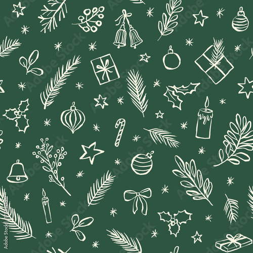 Patrón sin costuras navideño. Fondo de navidad con ilustraciones minimalistas. Estampa de superficie con dibujos a mano de adornos navideños en fondo verde