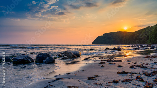 Fototapeta Naklejka Na Ścianę i Meble -  A view of Binz beach at sunrise