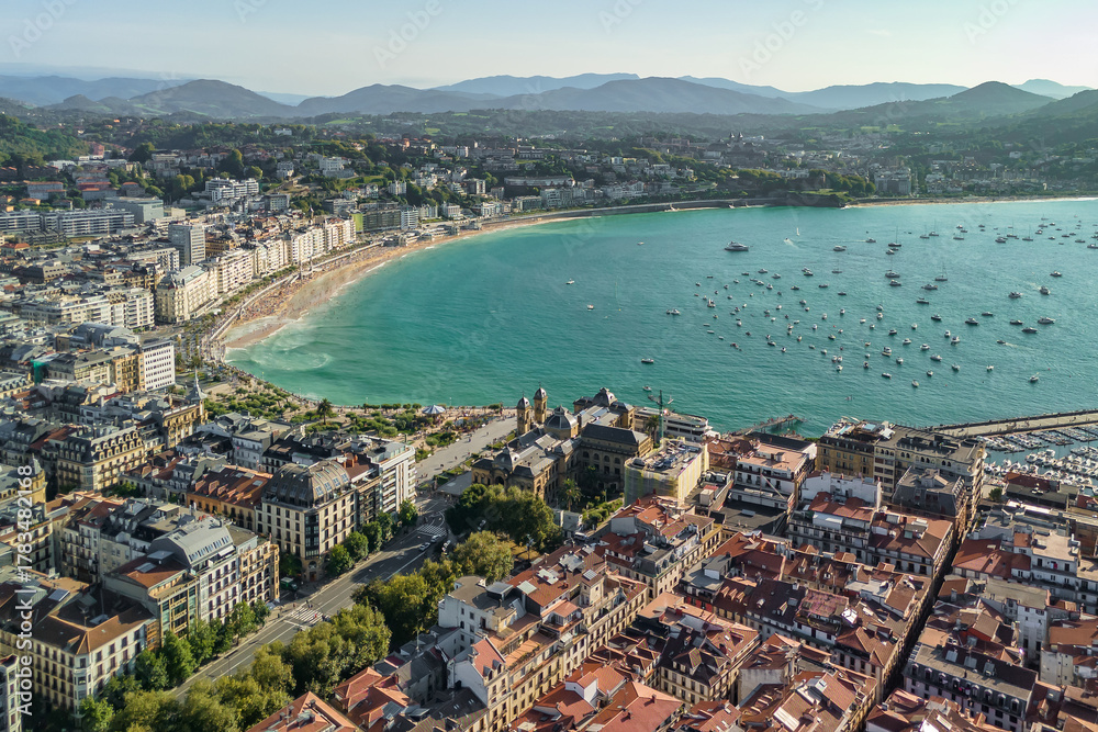 Naklejka premium Aerial view of San Sebastian cityscape in the Basque Country, northern Spain.