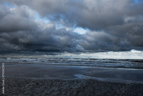 Fototapeta Naklejka Na Ścianę i Meble -  Stormy Baltic sea next to Liepaja, Latvia.