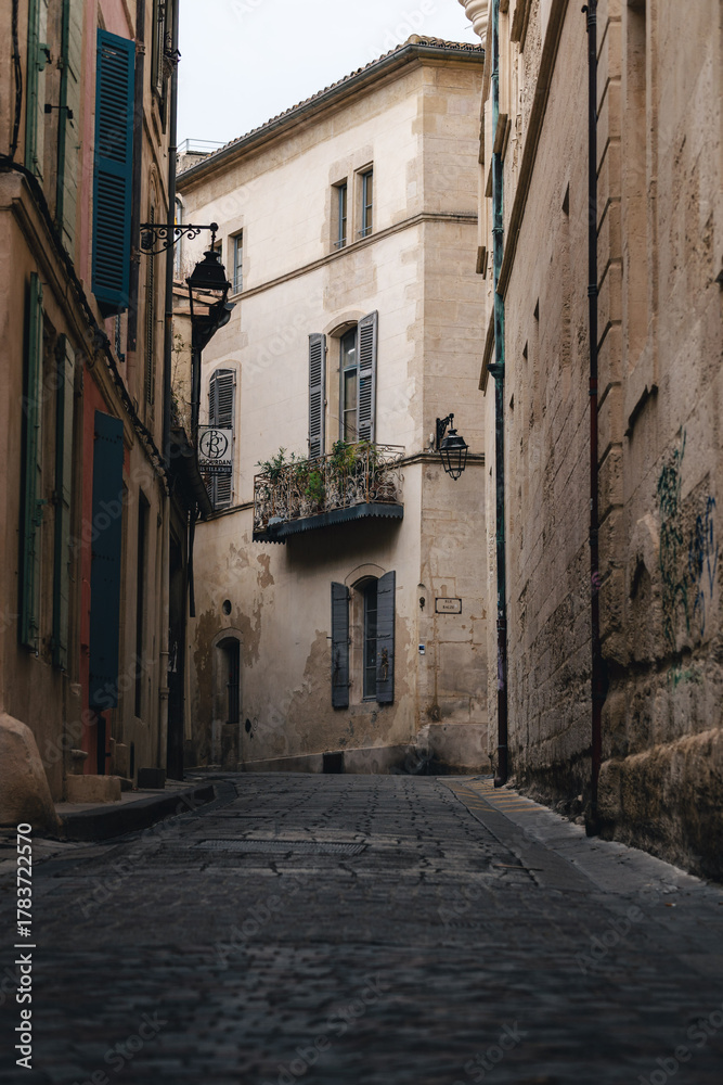 Obraz premium Street in Arles