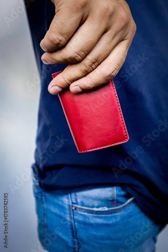 men's practical modern leather wallet