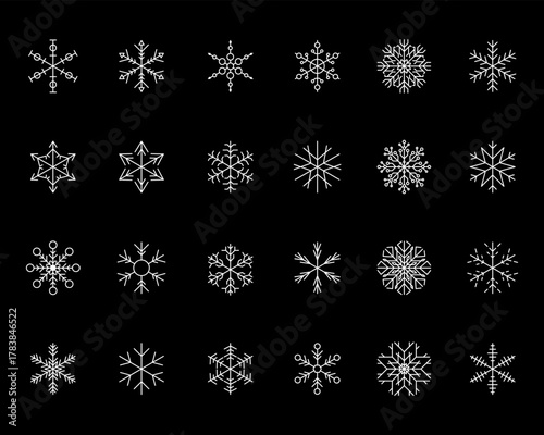 Snowflake snow freeze winter thin line outline icon. Snowflake icon. Keep frozen. Snowflake marking. Keep below zero. Air conditioner. Snowflakes thin line icon set. Snowflake Simple illustration.