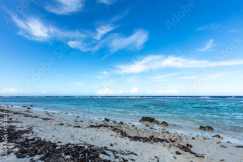 Plage sauvage en Polynésie