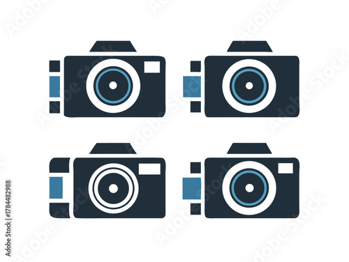 Camera icon set. Photo camera in flat style. Vector
