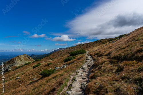 Fototapeta Naklejka Na Ścianę i Meble -  Mountain trail in the Western Tatras in September.